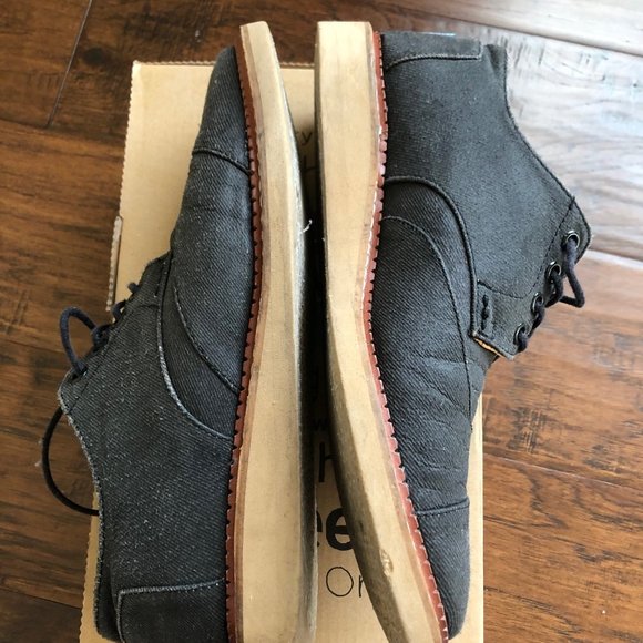 Toms mens gray Brogue shoes size 8.5 with box - Picture 6 of 8